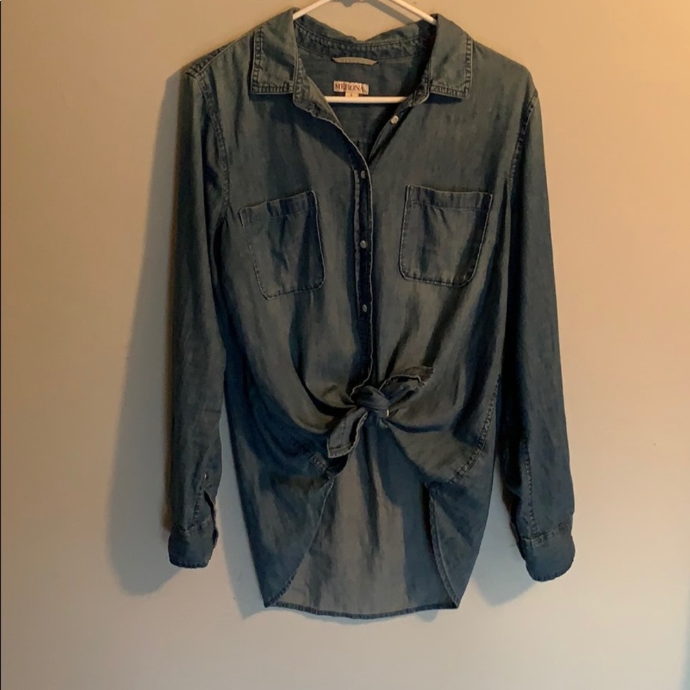 🤑Merona Denim Chambray  Button down